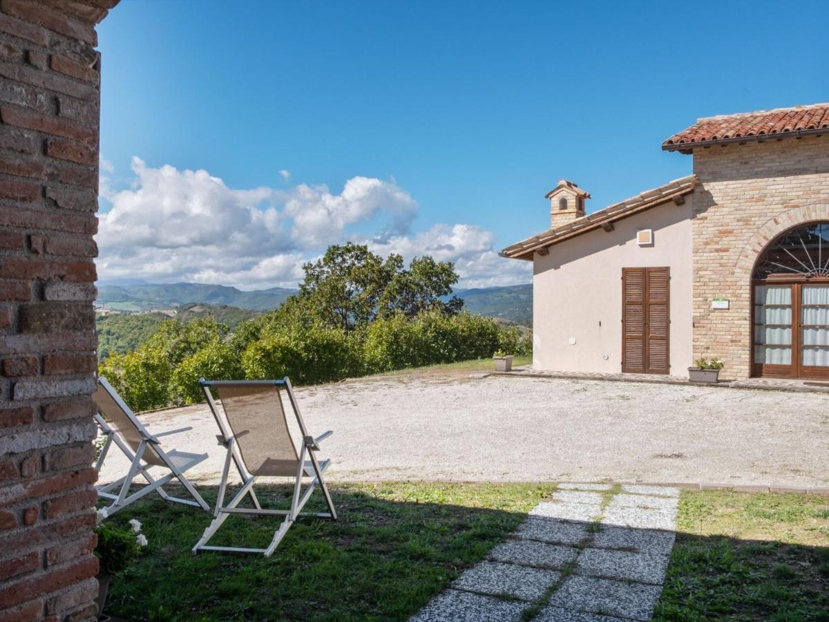 Belvilla By Oyo Borgo Tre SantʼAngelo in Vado Habitación foto